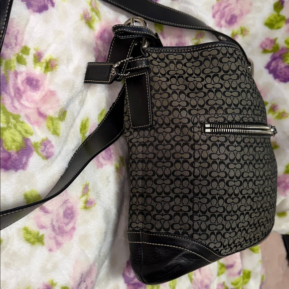 Coach Black Patterned Shoulder Crossbody Bag W/ Adjustable Strap - Picture 8 of 17